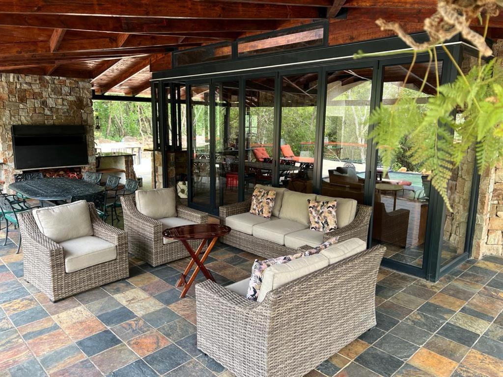 Heysbrook Estate - Luxurious Lodges In A Private Valley Waterval-Onder Exterior photo